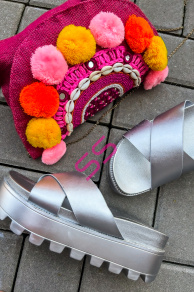 Strieborné platformové šľapky ENYA-