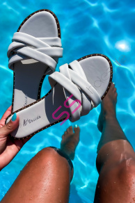 Svetlosivé šľapky TRYSTA-