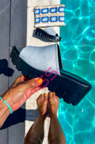 Platformové šľapky CORNELIA+