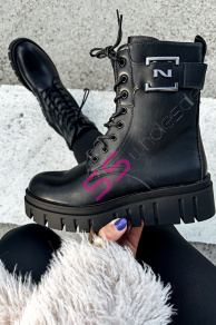 Šnúrovacie čižmy s ozdobou JESSE-