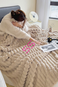 Mäkka plyšová hnedá deka - 180x200 cm