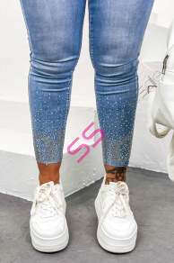 Dámske skinny rifle zdobené kamienkami