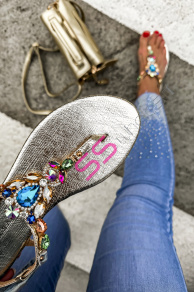 Dámske sandále zdobené kamienkami MABEL