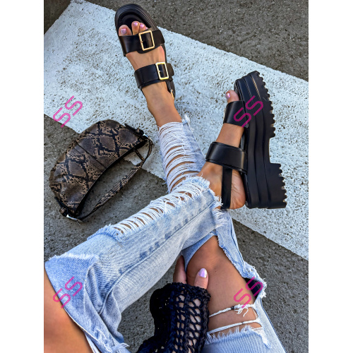 Čierne platformové sandále MARLA-