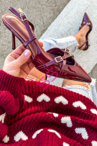 Lakované elegantné sandále PERLA+