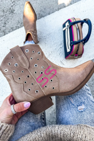 Jarné čižmy zdobené striebornými nitmi VIVIANA