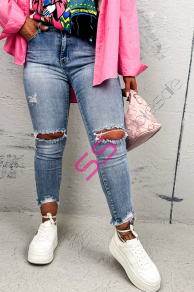 Modré roztrhané skinny rifle