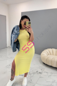 Dlhé vrúbkované šaty s vypchávkami LORIE