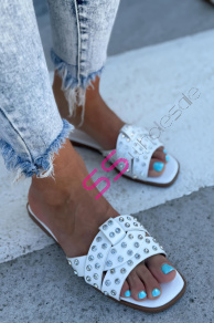 Šľapky zdobené striebornými kamienkami LAMIA