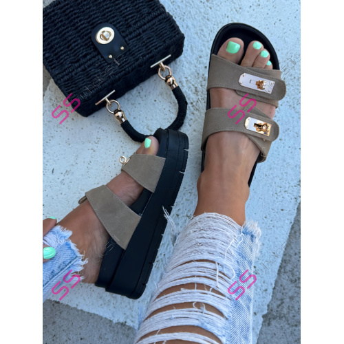 Dámske šľapky so zlatými ozdobami MODESTA-