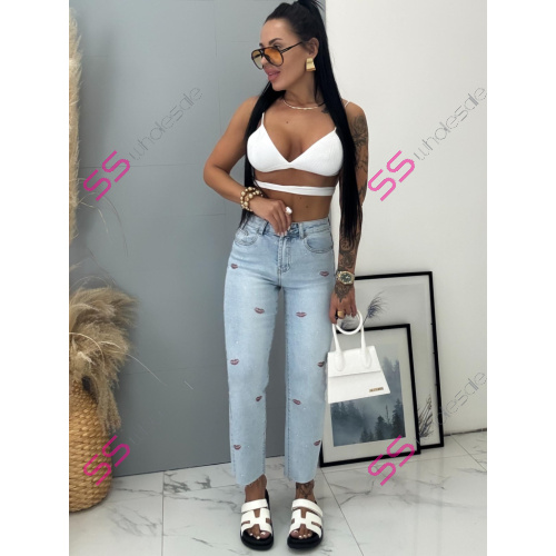 Modré mom fit rifle zdobené kamienkami