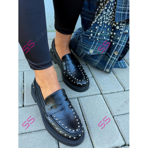 Mokasíny so striebornými ozdobami JENINE-