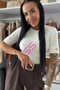 Vrúbkovaný pulóver so zlatými ozdobami DZINA