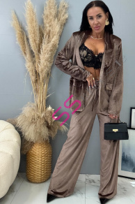 Elegantný velvet komplet s vypchávkami ZOFIA+