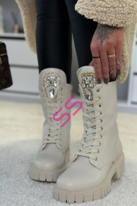 Šnúrovacie čižmy so zlatou ozdobou LOREN