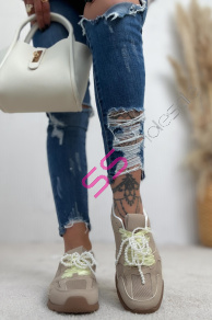 Tenisky zdobené korálkami COREY