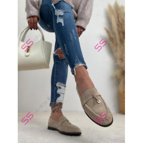 Mokasíny so zlatou ozdobou WRENA-