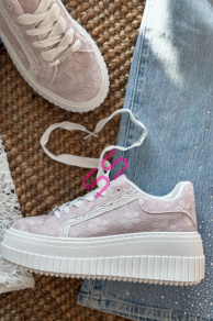 Trblietavé tenisky zdobené čipkou ANIRMA