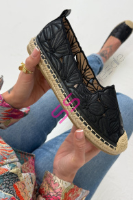  Vyšívané dámske mokasíny FLORA